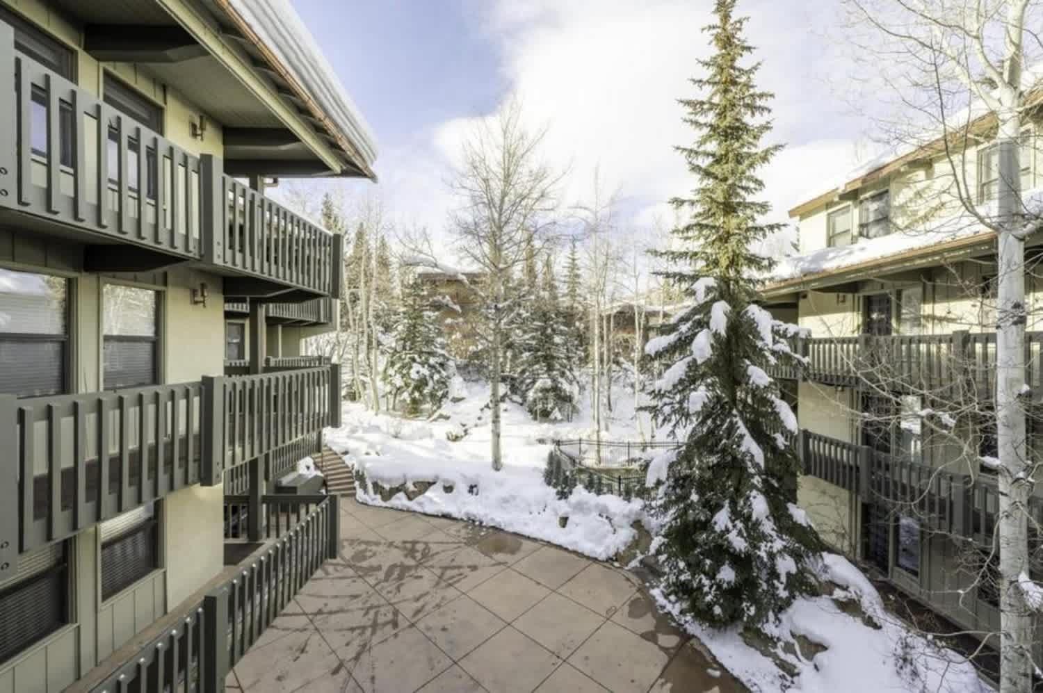 Renovated 2 Bedroom Condo W Hot Tub -Mountain Views! Сноумасс Виллидж Экстерьер фото